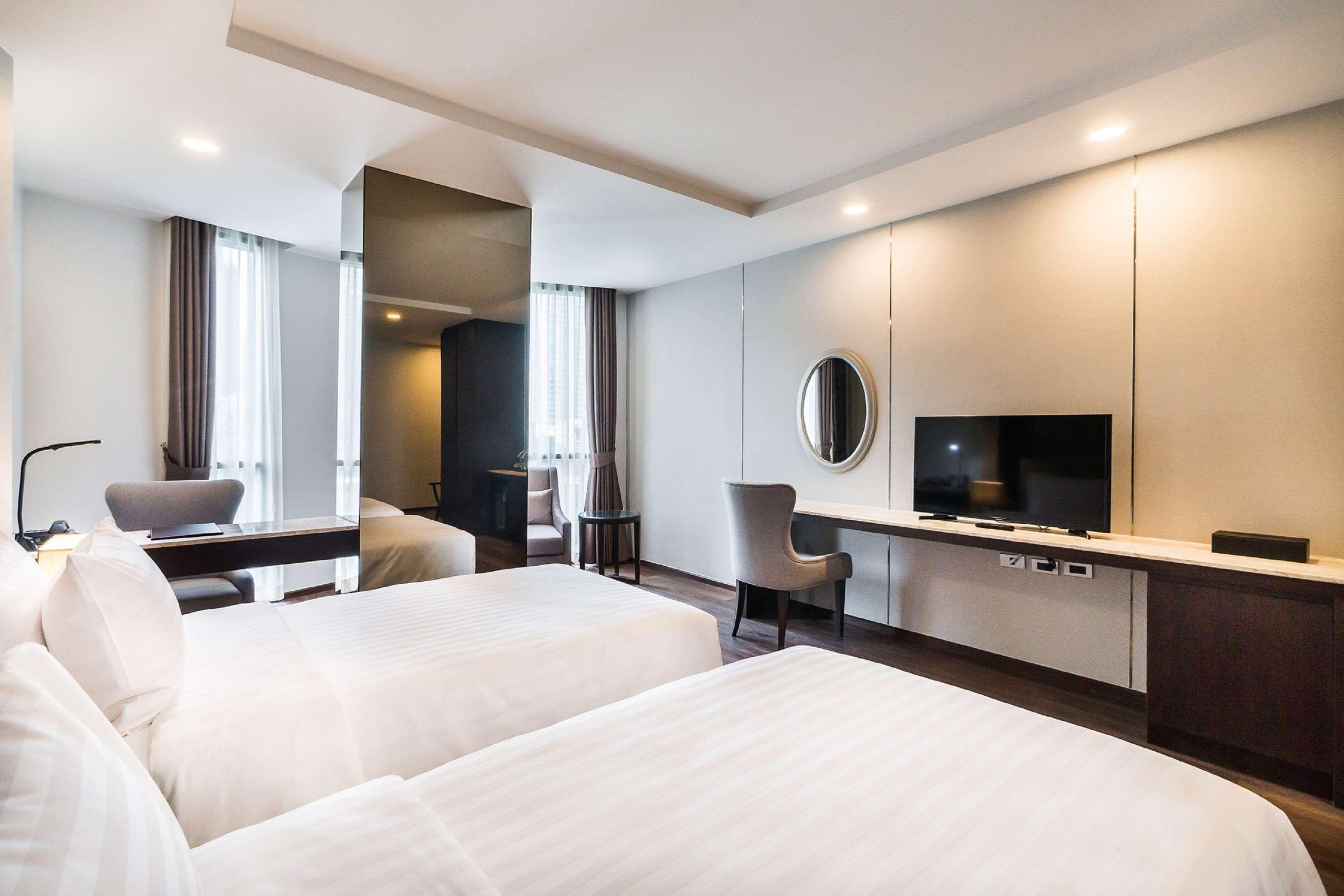 Surestay Plus By Best Western Sukhumvit 2 Bangkok Eksteriør billede