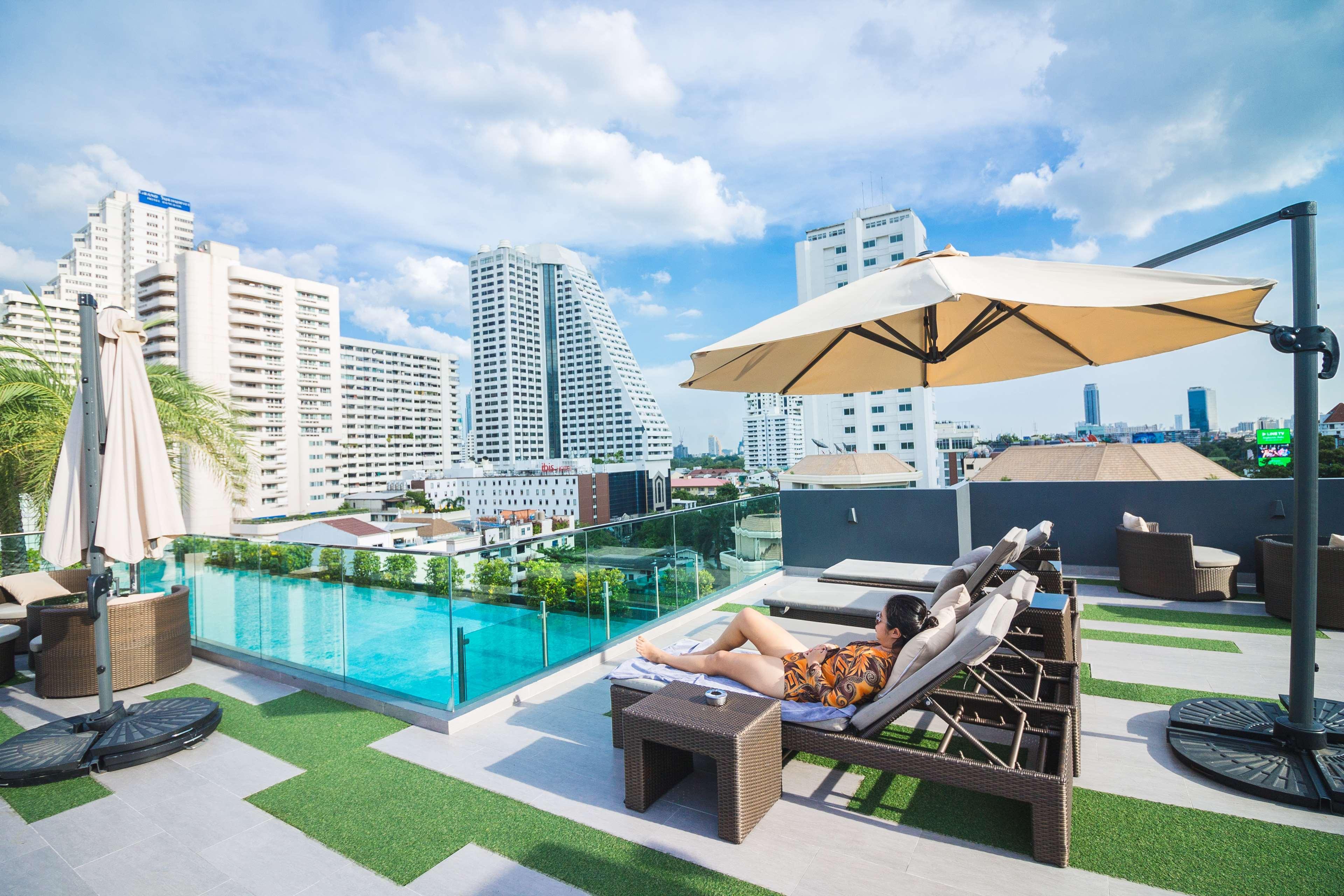 Surestay Plus By Best Western Sukhumvit 2 Bangkok Eksteriør billede